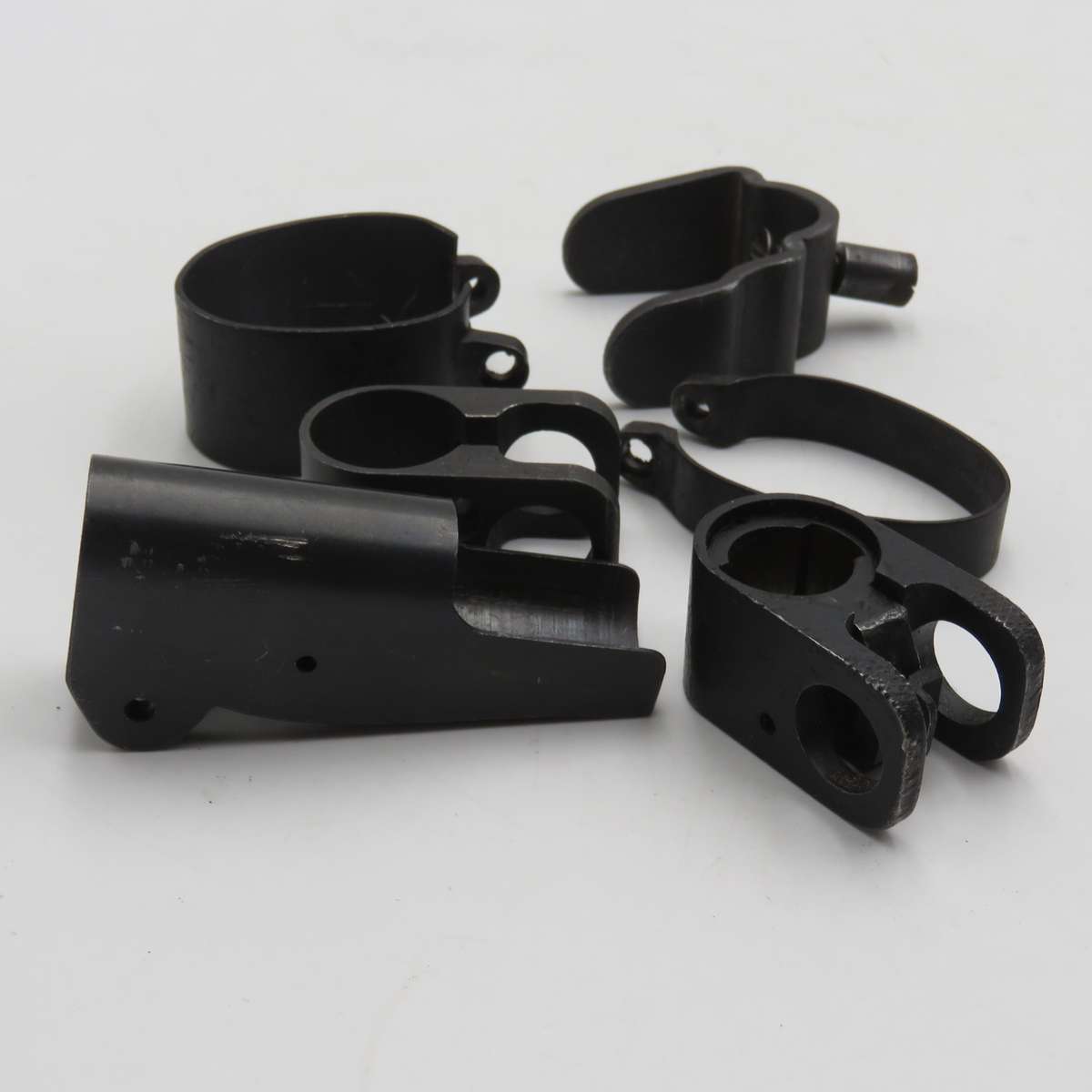 Lot of vintage rifle sight accessories