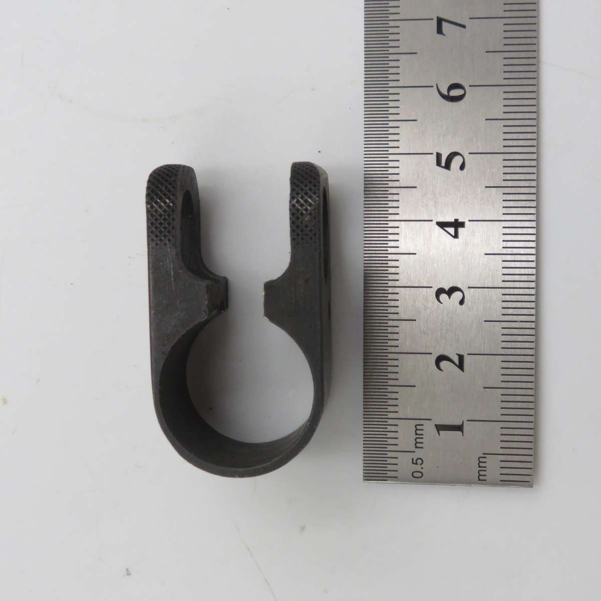 Lot of vintage rifle sight accessories