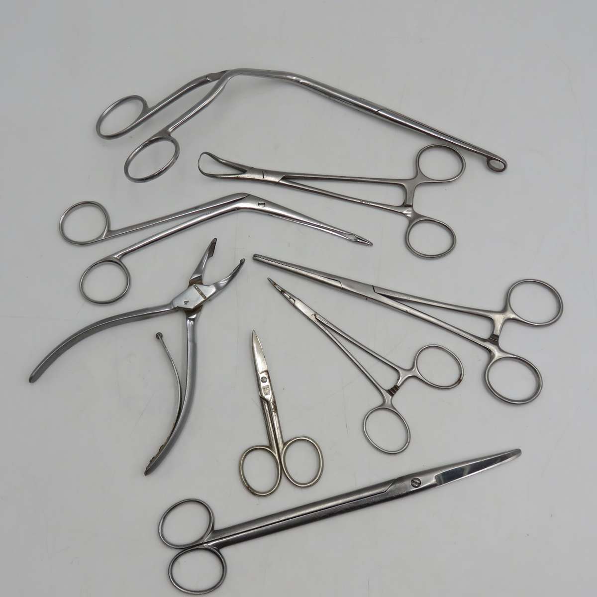 Lot of 10 Dentist and Doctors Tools - Stainless steel