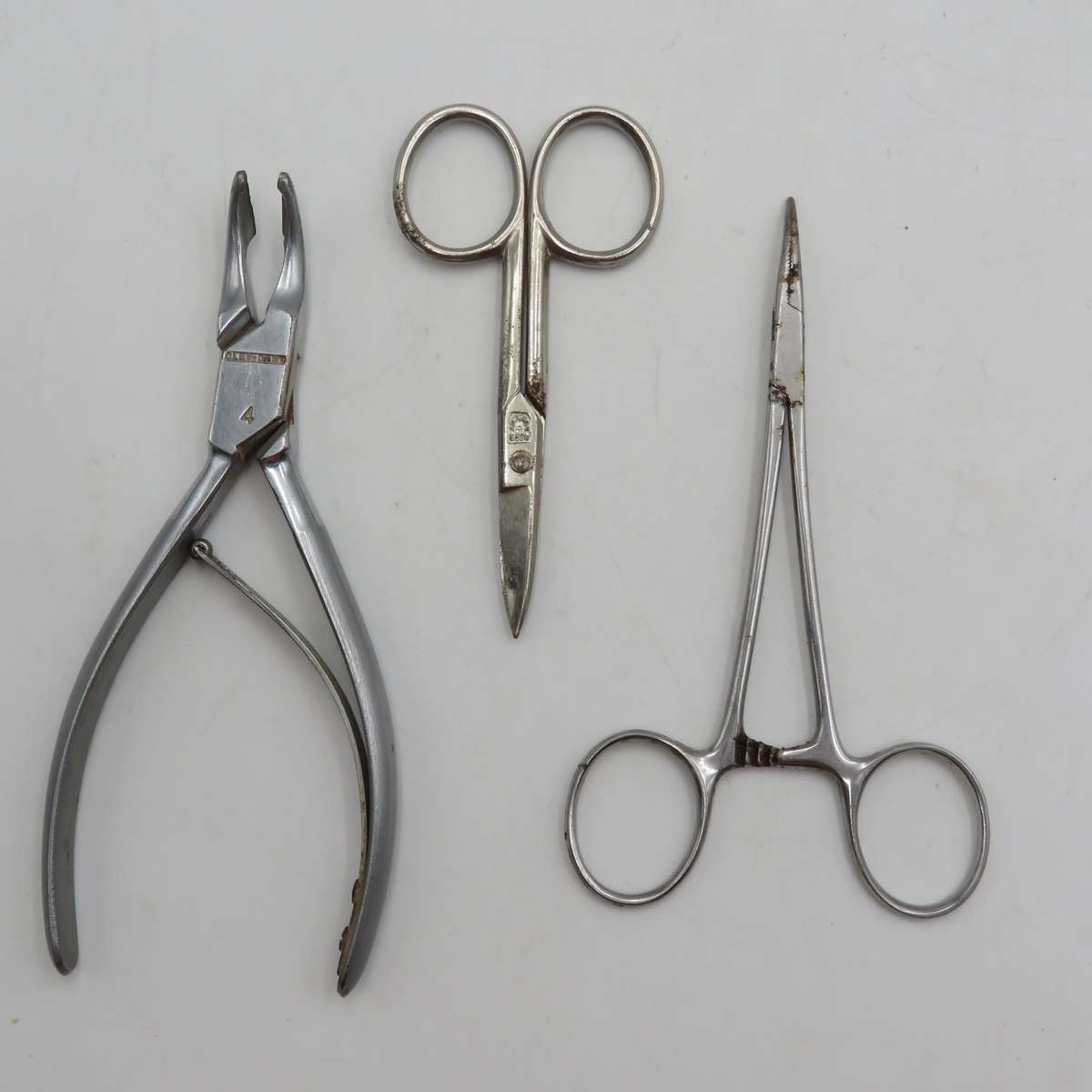 Lot of 10 Dentist and Doctors Tools - Stainless steel