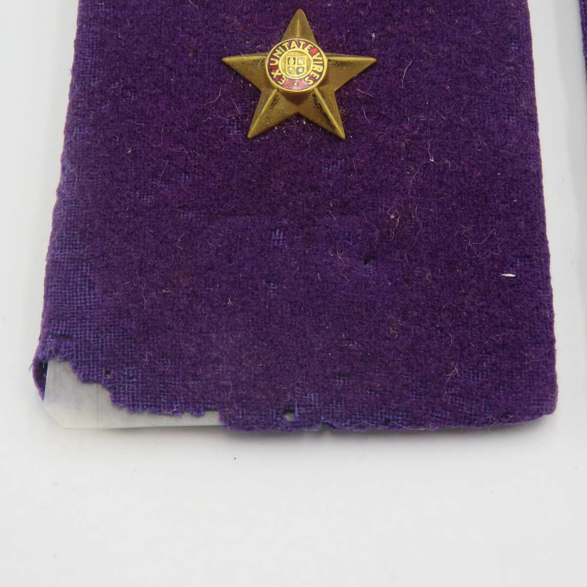 Pair of SADF commandant Chaplain rank epaulettes - minor cloth damage