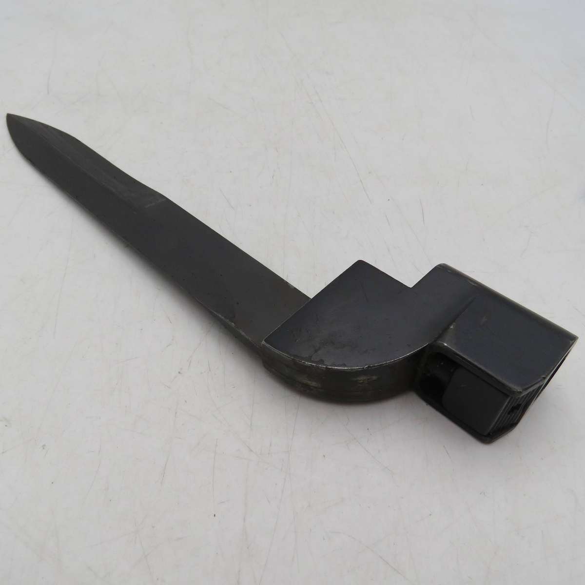 South African No.9 .303 rifle bayonet with scabbard