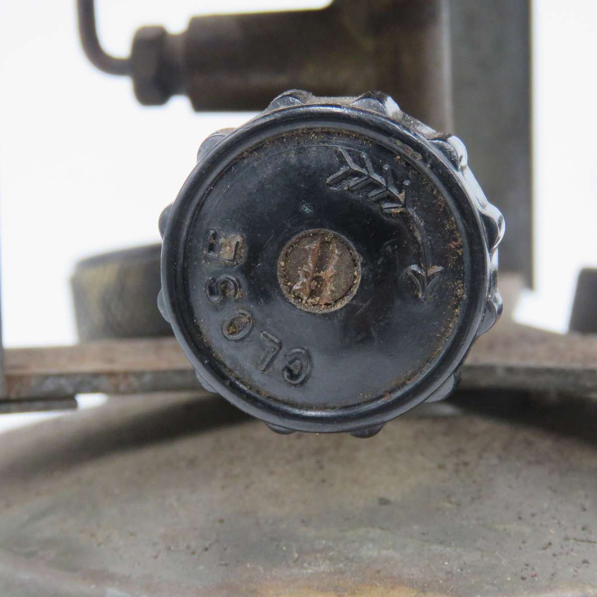 M-1945 US Army Coleman Military field stove