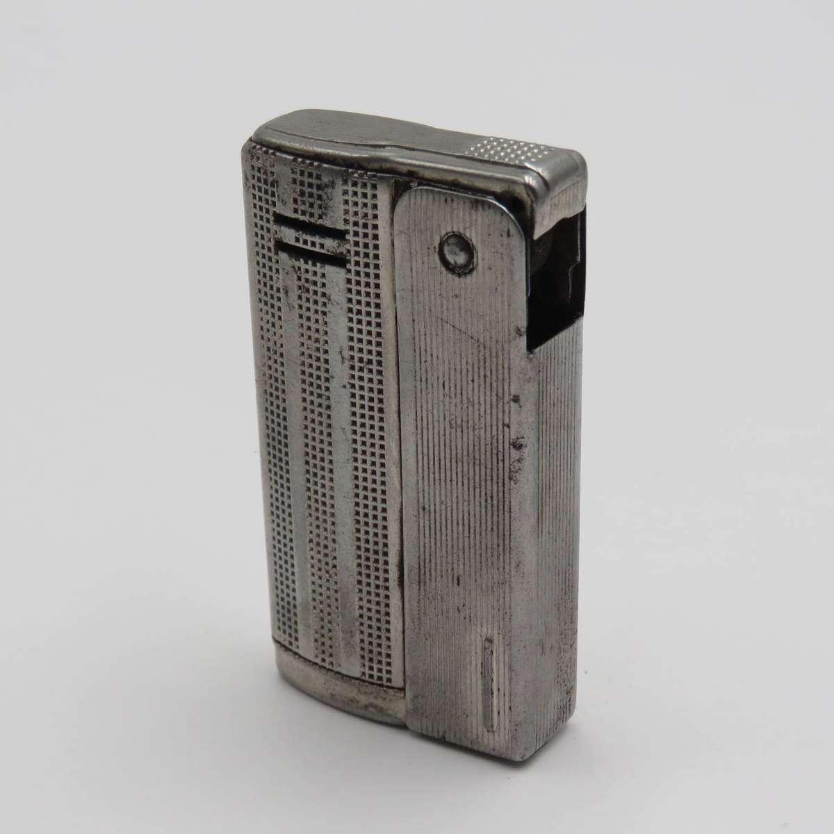 Vintage Imco Streamline pocket fuel lighter - working