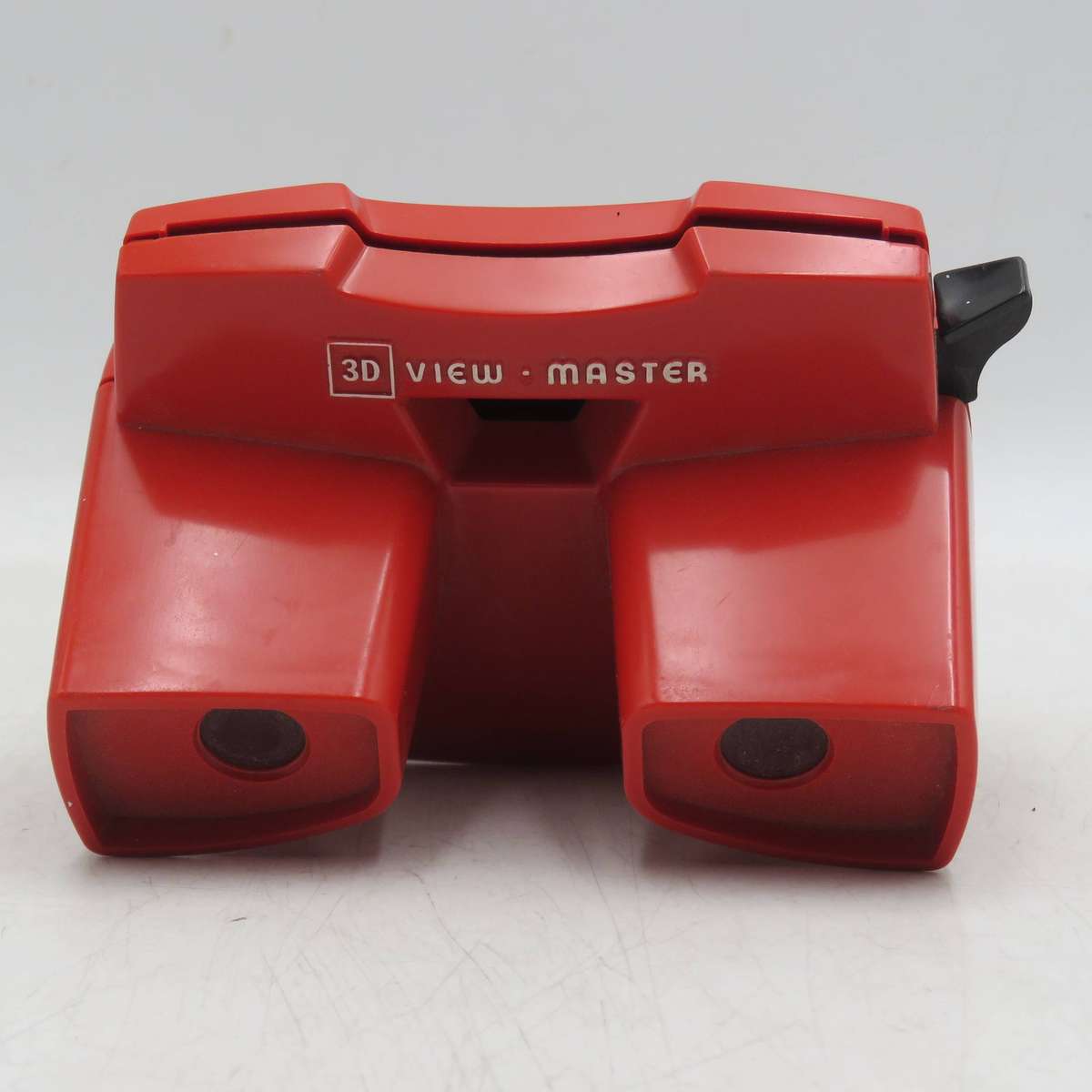 Vintage 3D View-master viewer with reels
