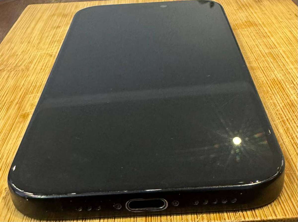 Iphone 15 128GB