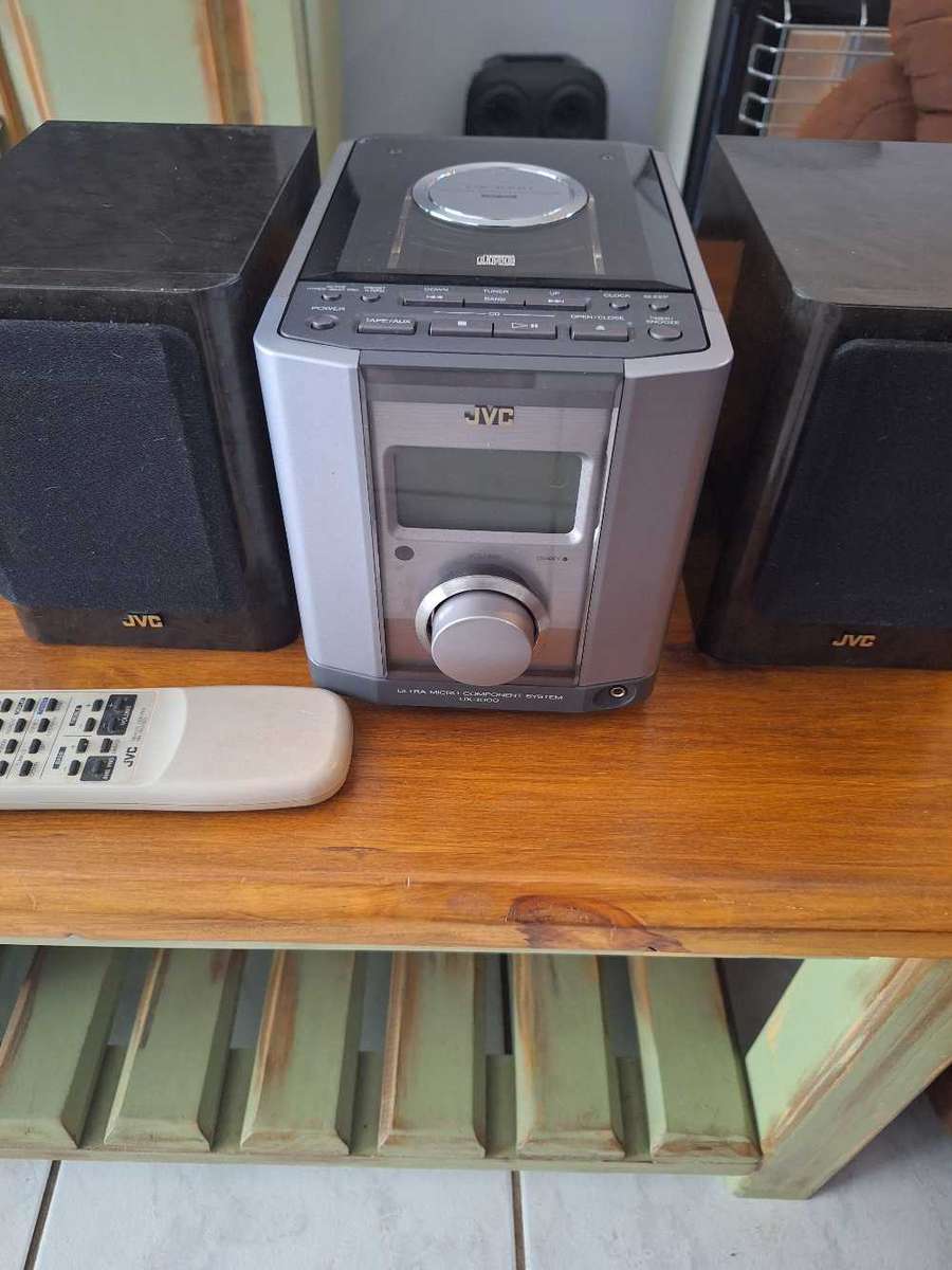 JVC ultra Micro UX-1000.