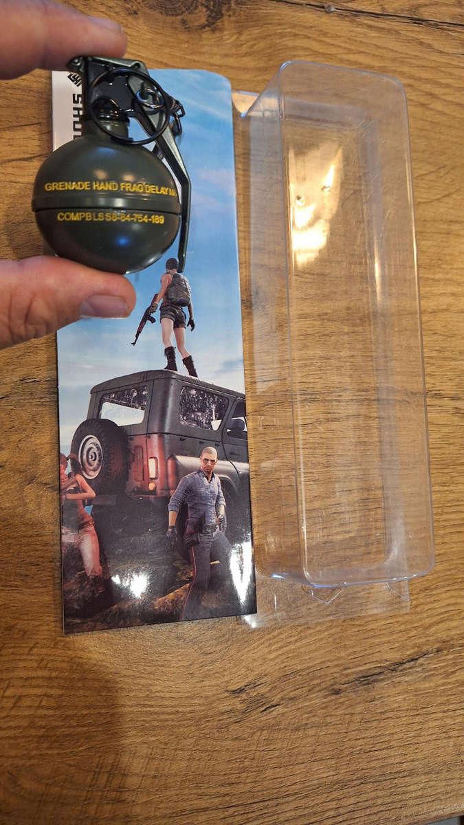 1 x Keychain Frag grenade