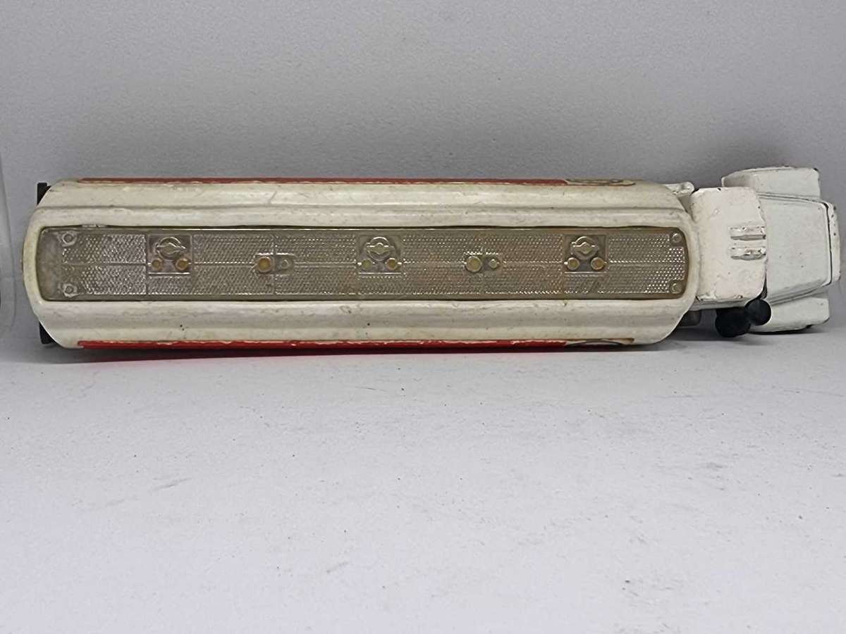 Corgi Juniors Whizzwheels Esso Mack R Series Esso Trailer Tanker.