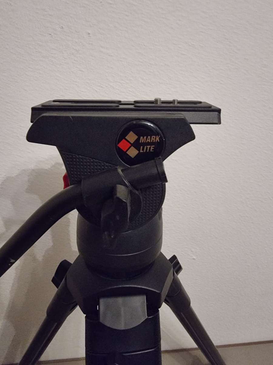 Camgear Mark Lite Professional Tripod
