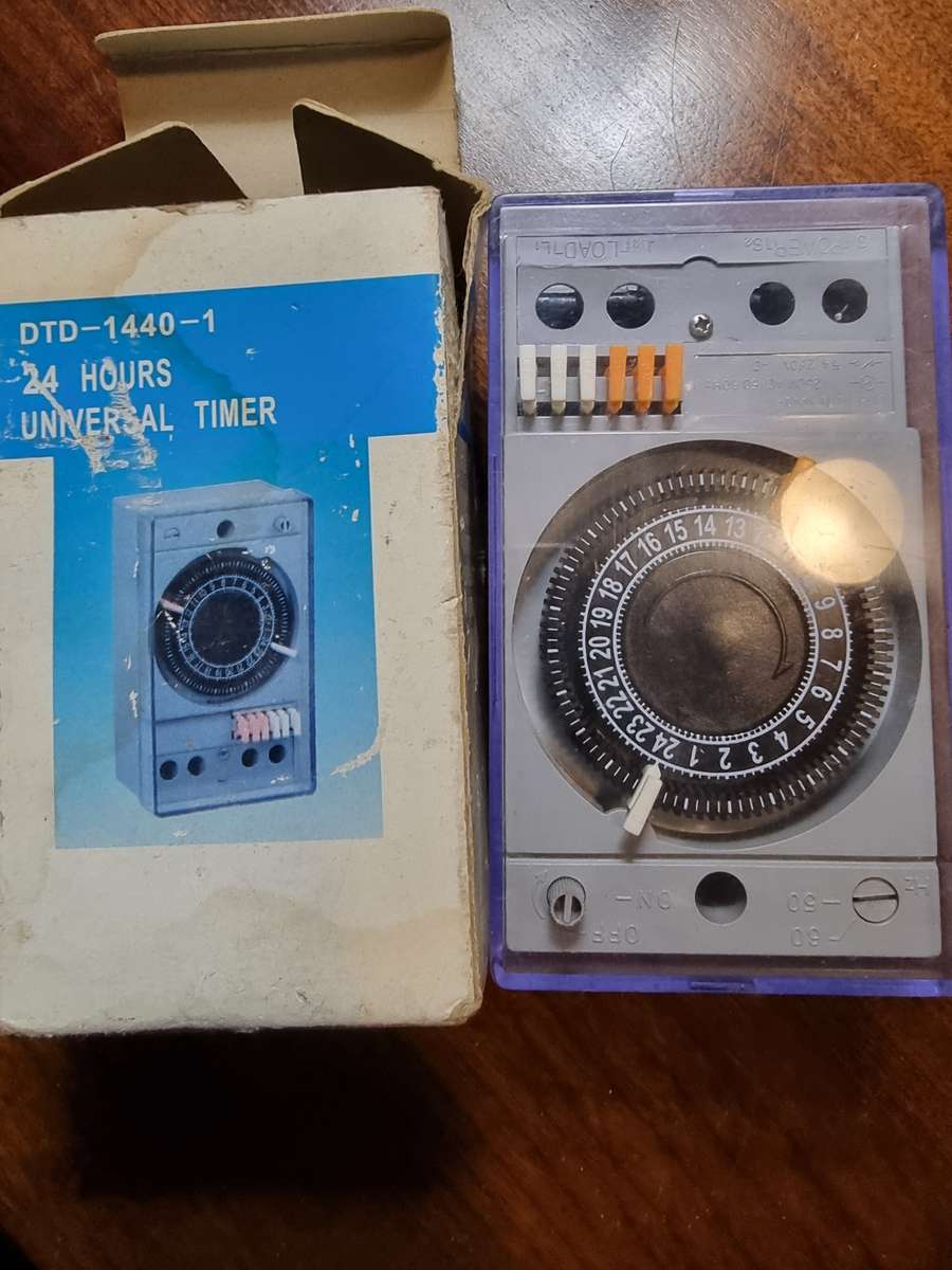 DTD 24 Hour Universal Timer