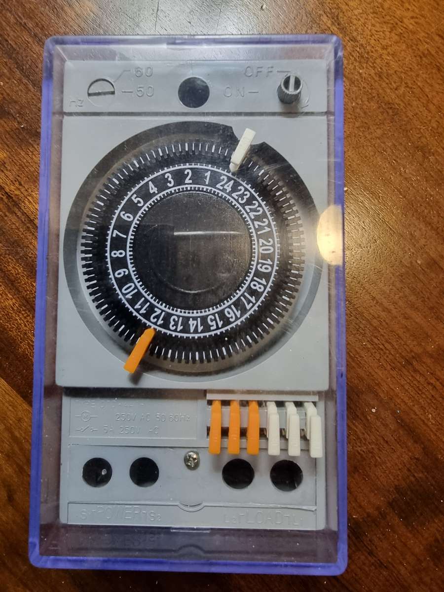 DTD 24 Hour Universal Timer