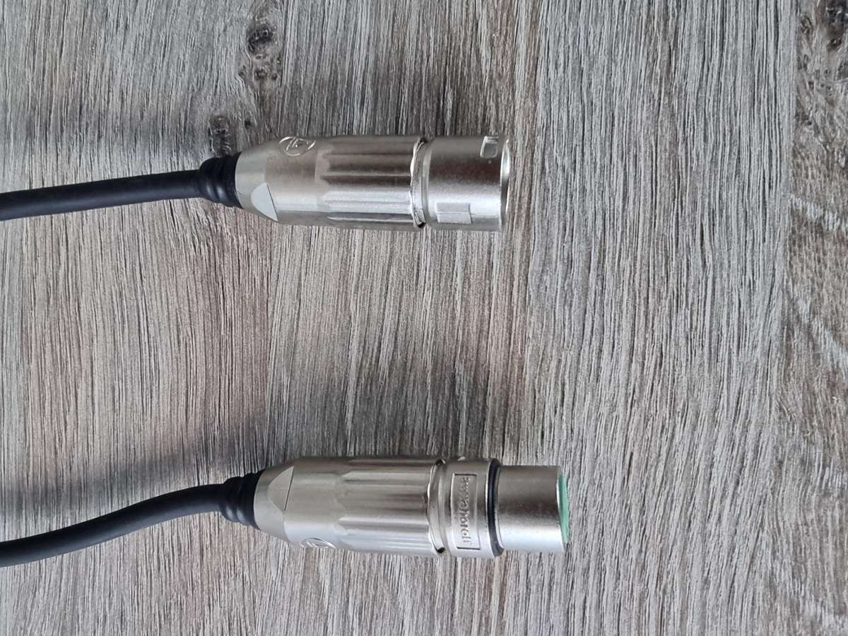 Shulz Professional low noise XLR Microphone Cable Male to Female - 20m - (Made in Germany)