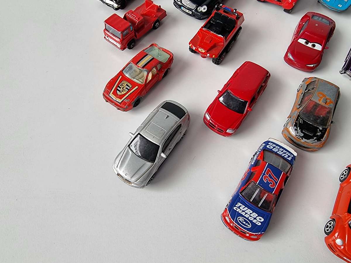 Mixed Lot of Die Cast Cars