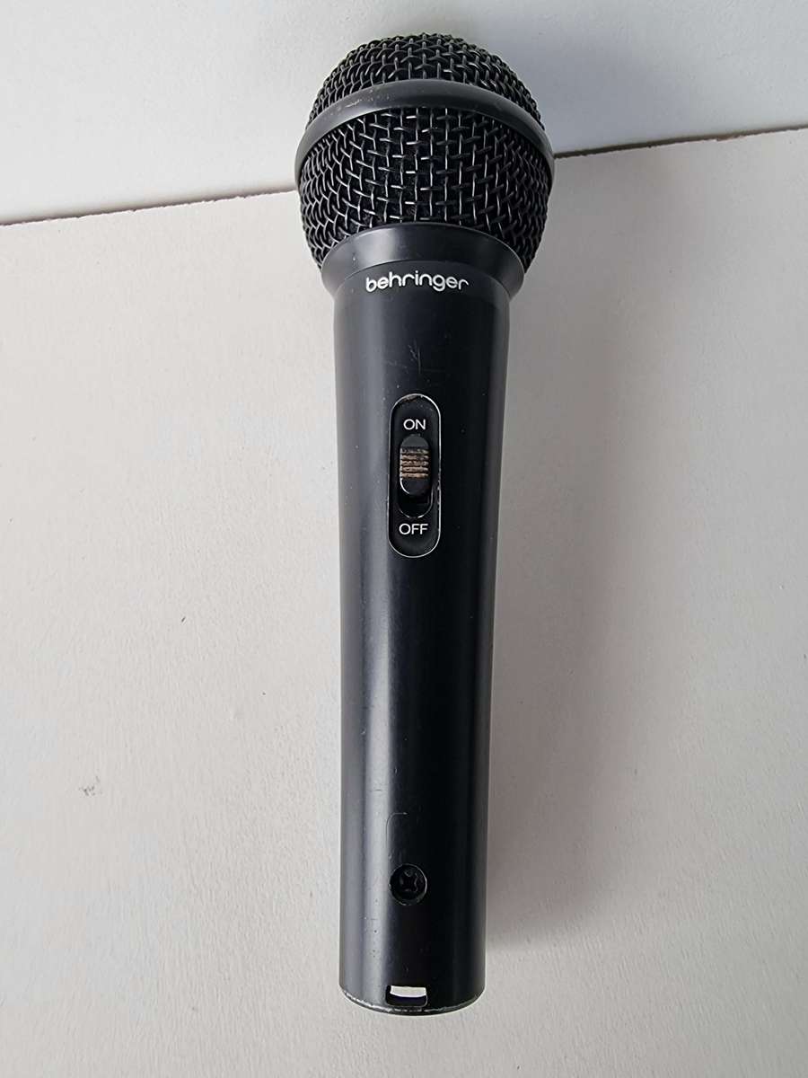 Behringer Microphone in Case