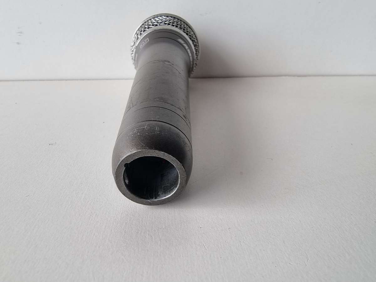 Behringer Microphone in Case