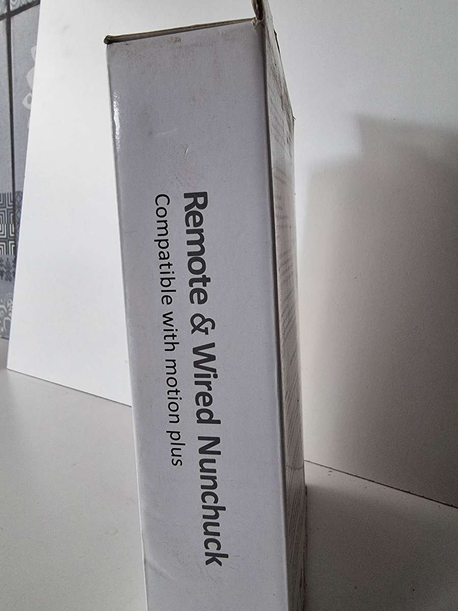 Remote and Wired Nunchuck