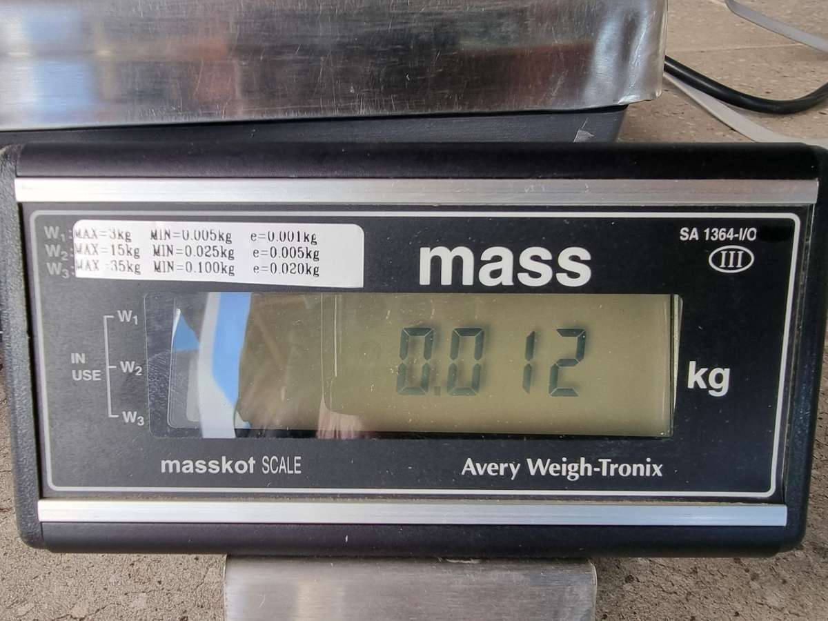 Avery Scale With Display