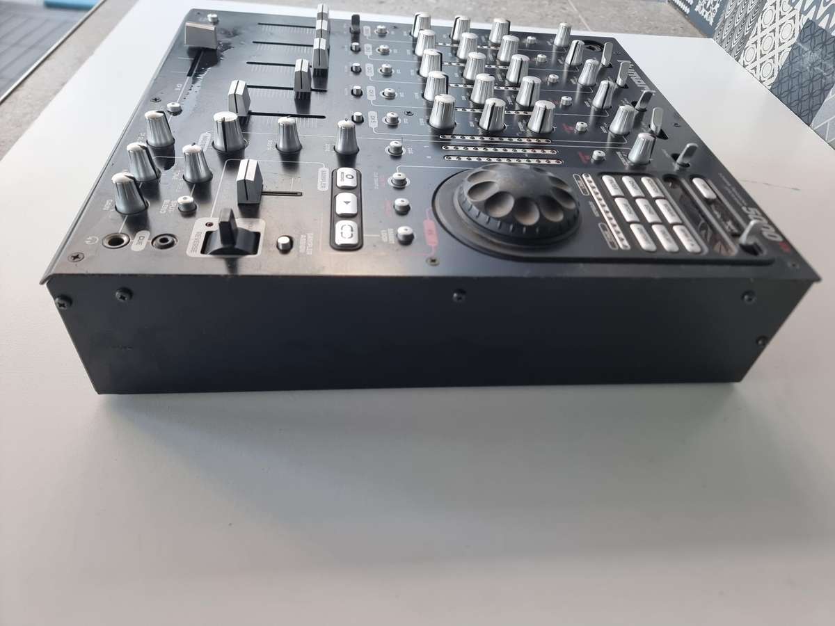 Numark 5000FX DJ Mixer