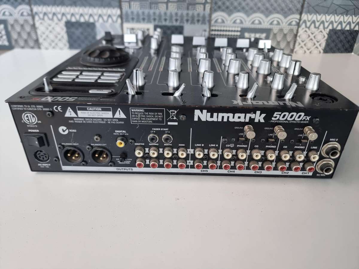 Numark 5000FX DJ Mixer