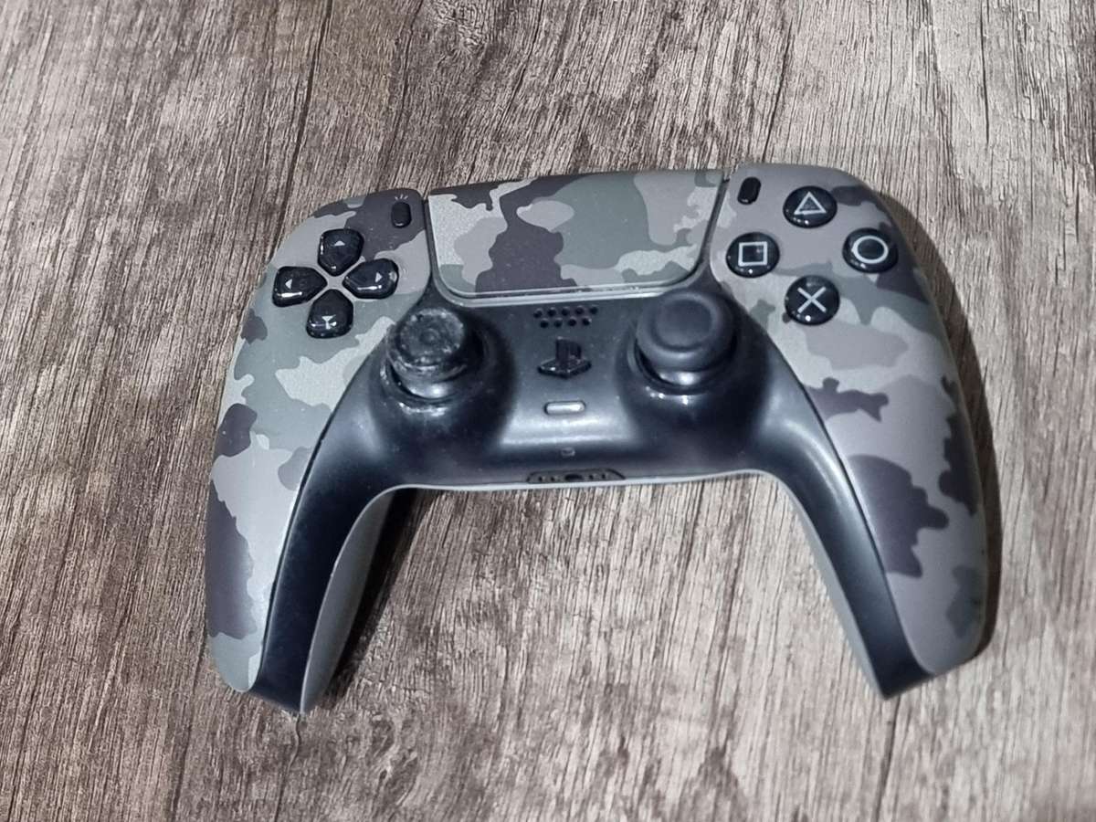 Camo PS 5 DualSense Wireless Controller