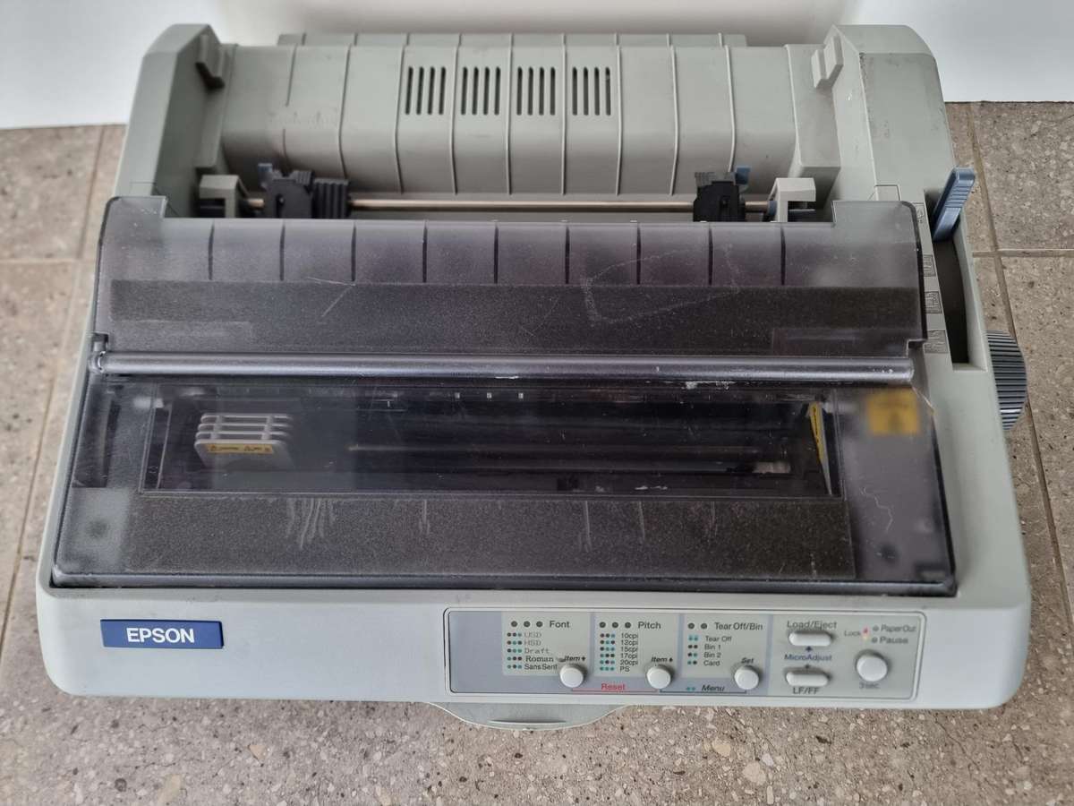 Epson FX890 9 pin dot matrix printer