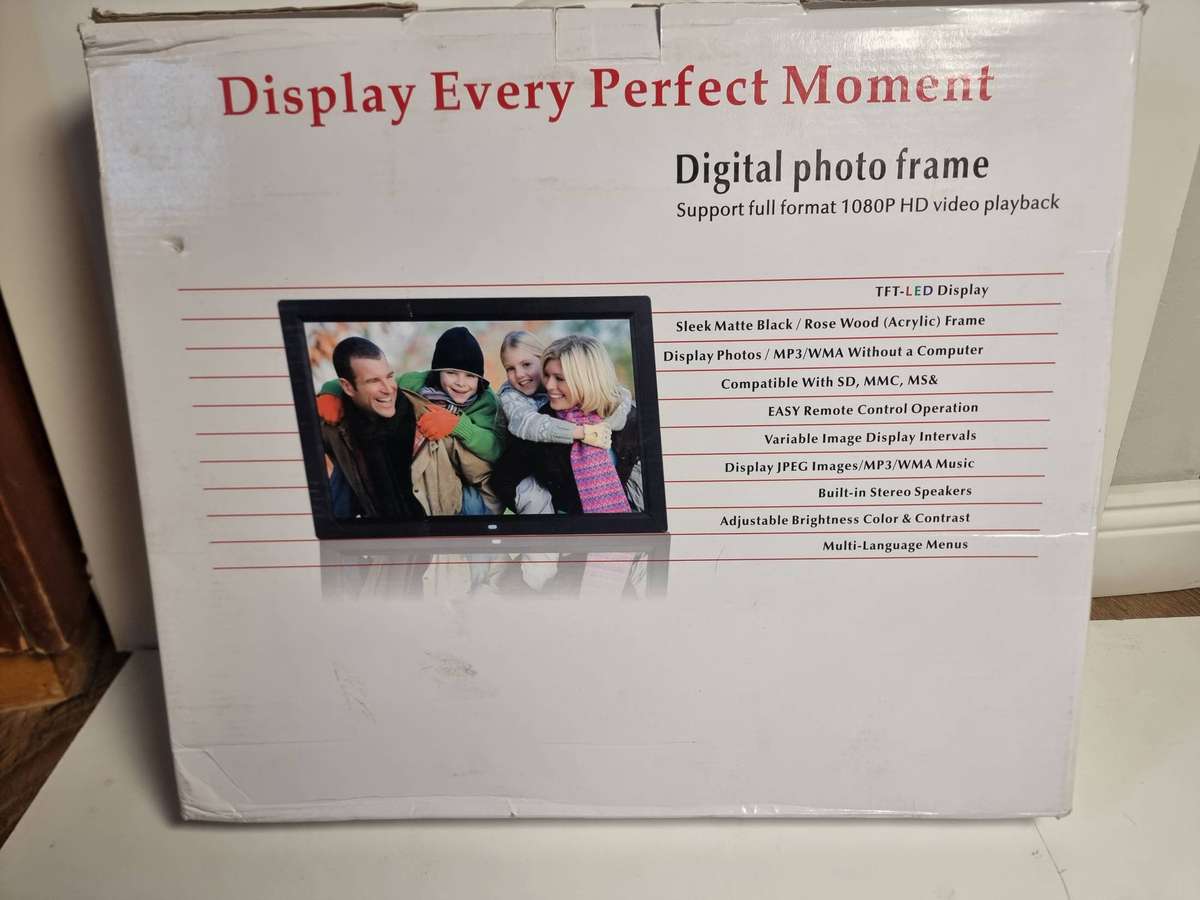 17" Digital Photo Frame