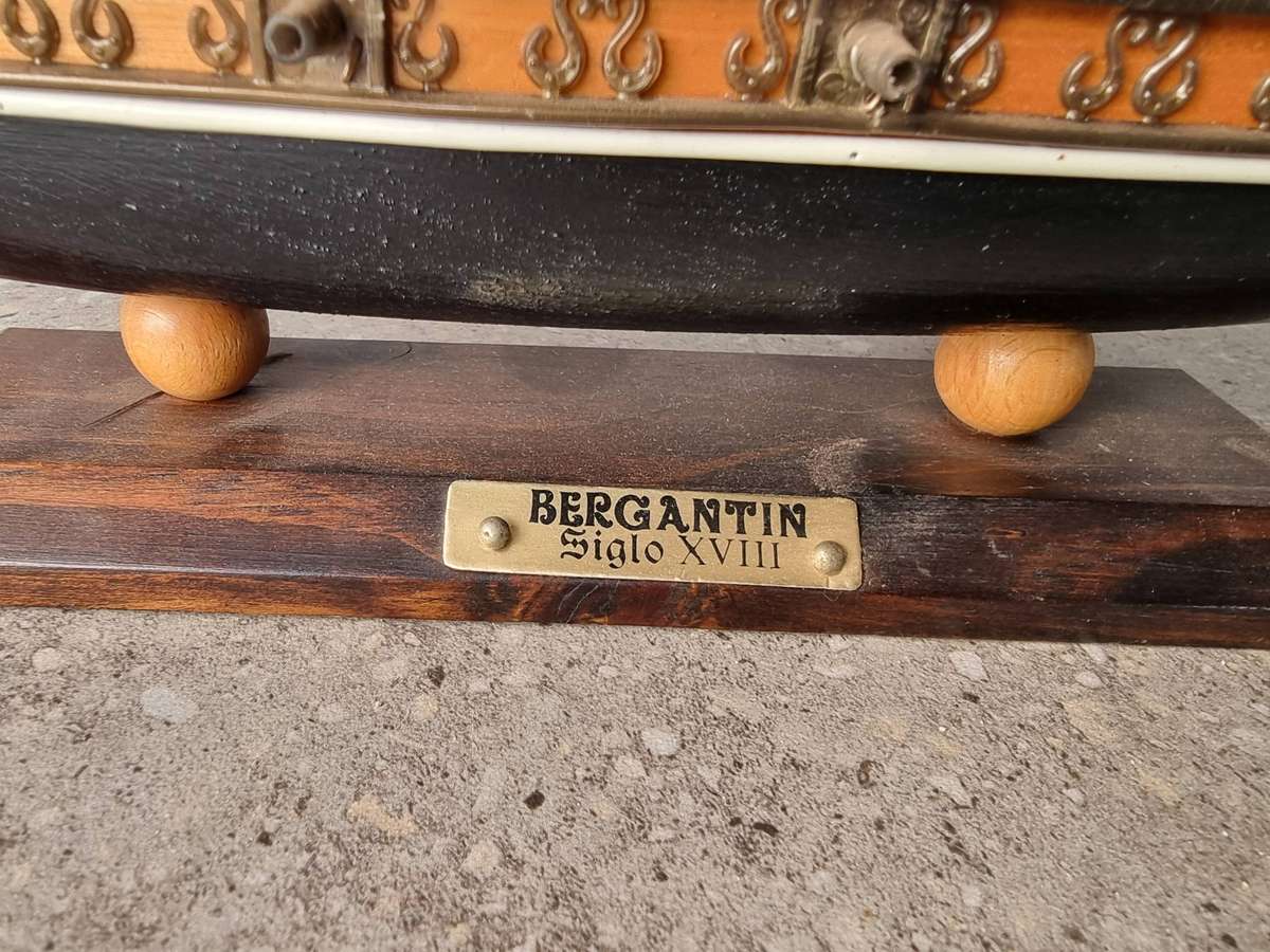 Detailed Ship Model Of The "Bergantín Siglo xviii Vessel"