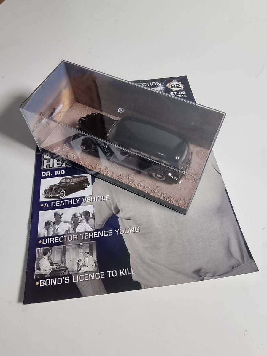 James Bond 007 Car Collection With Corresponding Magazine - Dr No