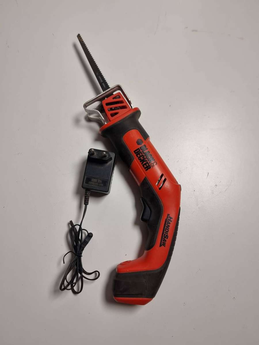 Black and Decker Cordless Saw