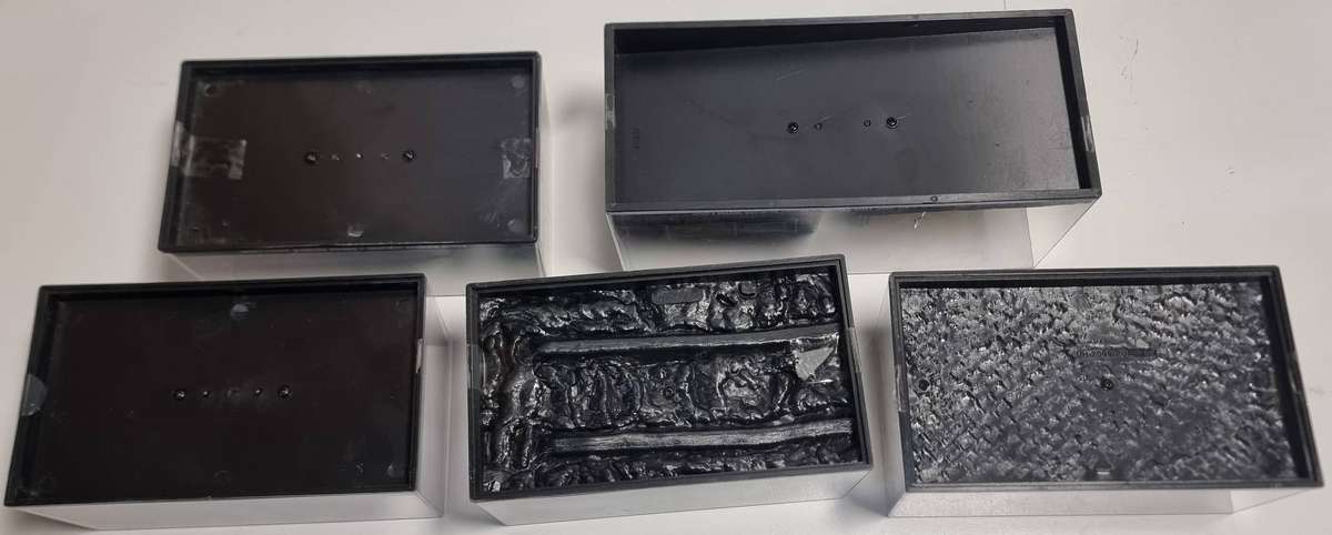 James Bond 007 Car With Magazine - From Russia With Love (Bid per Car)