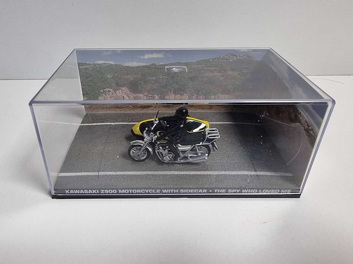 James Bond 007 Car Collection With Corresponding Magazine - Kawasaki Z900 #95