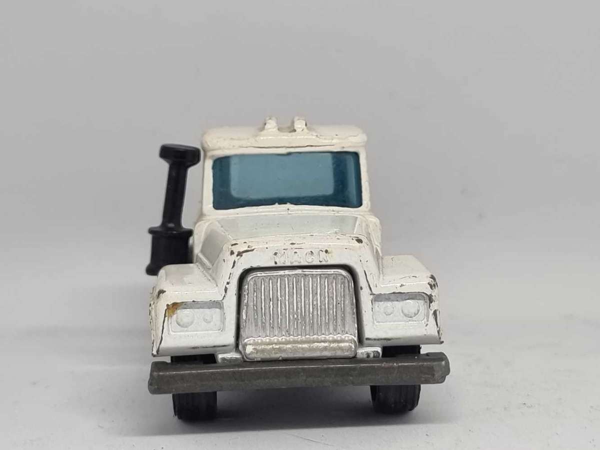 Corgi Juniors Whizzwheels Esso Mack R Series Esso Trailer Tanker.