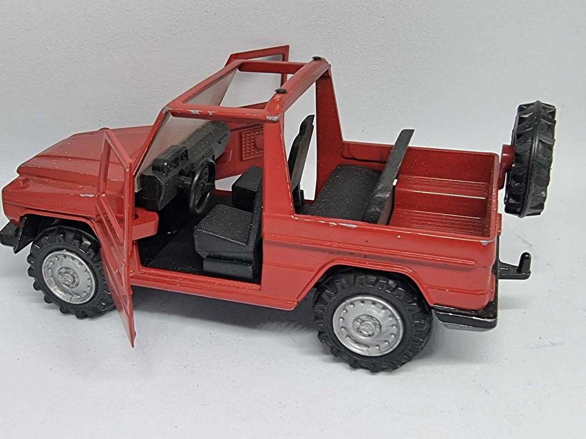 Cursor 679 Mercedes MB 300 240 G GD GE Class Off-Road Vehicle