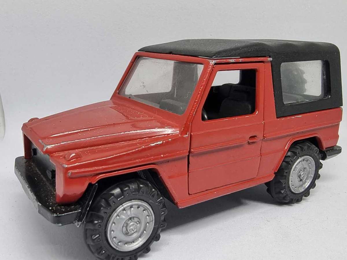 Cursor 679 Mercedes MB 300 240 G GD GE Class Off-Road Vehicle