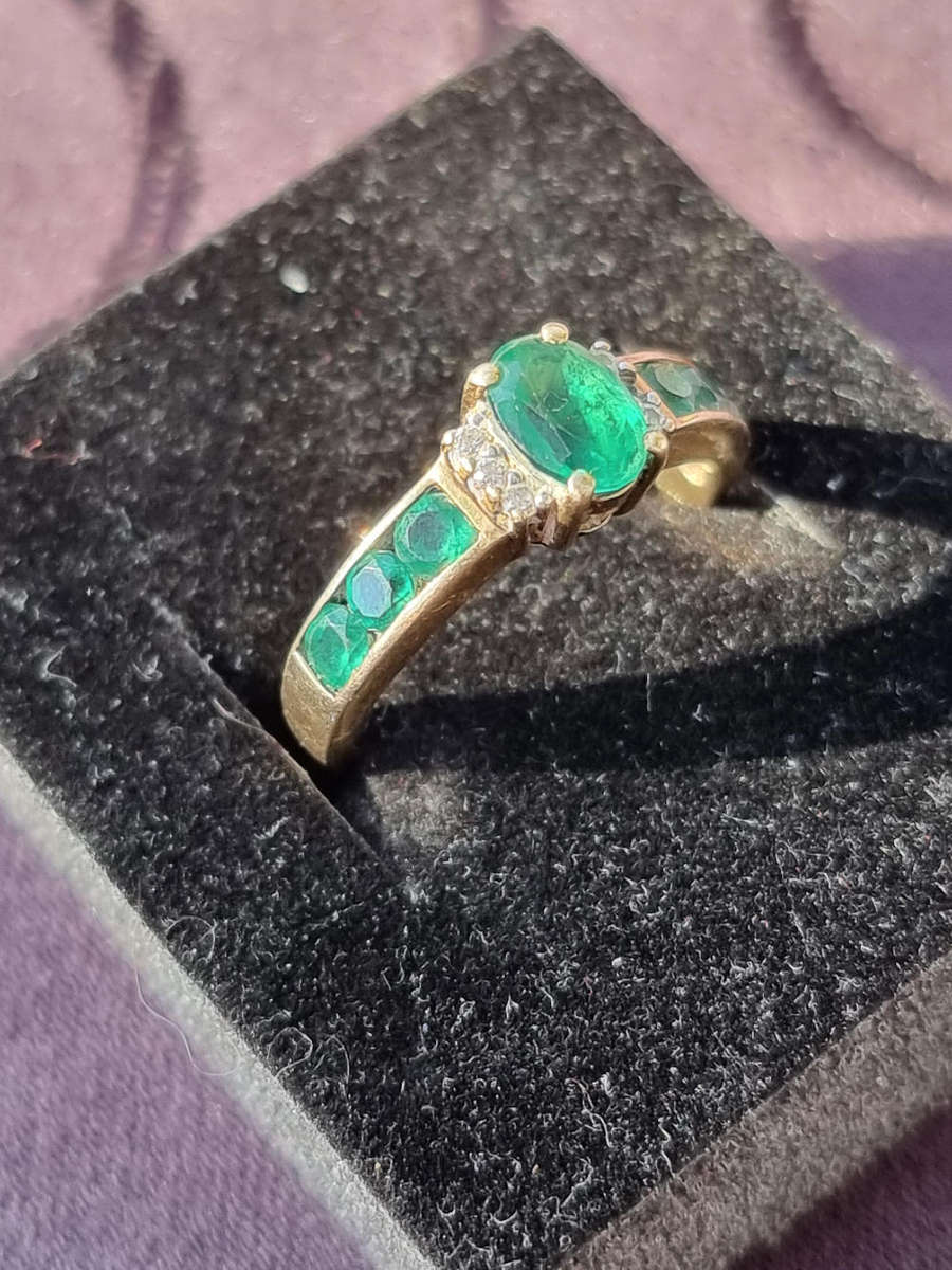 "GENUINE" Emerald and Diamond Dress Ring Set in 9CT Yellow Gold (Genuine Gold)