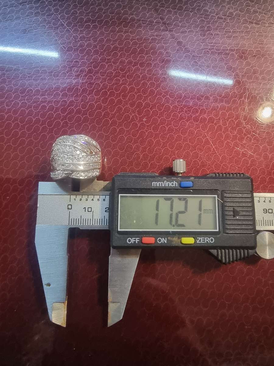 Crossovers Channel CZ 925 Sterling Silver Ring. ( Genuine Silver. )