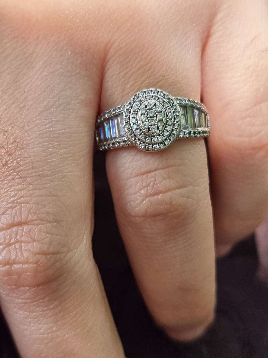 "ROUND CUT" CZ and Baguettes 925 Silver Dress Ring. ( Genuine Silver.)