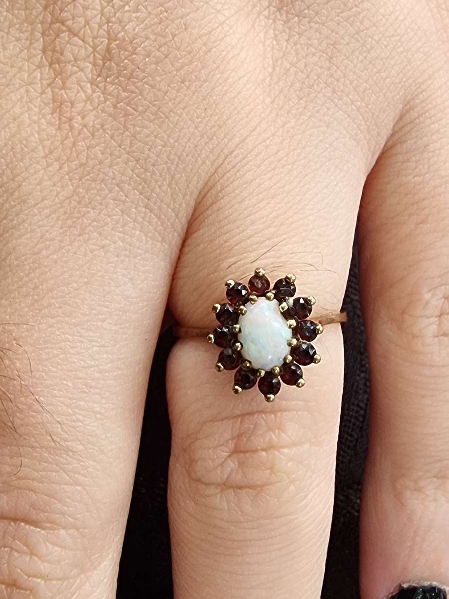 Dazzling Vintage  Genuine "SUGAR OPAL" and Garnet Halo 9CT Yellow Gold. ( Genuine Gold.)