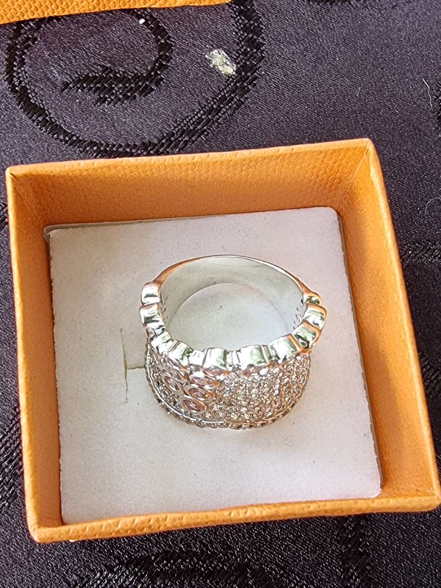 Pink and White CZ Designer 925 Sterling Silver Ring. ( Genuine Silver. )