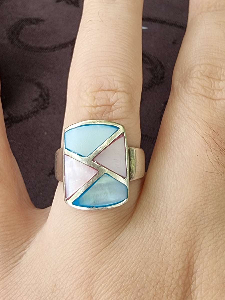 Pink Blue Mother of Pearl Inlay 925 Sterling Silver Ring. ( Genuine Silver. )