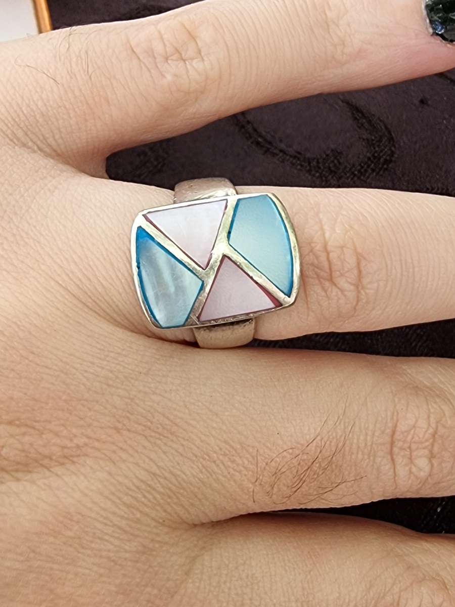 Pink Blue Mother of Pearl Inlay 925 Sterling Silver Ring. ( Genuine Silver. )