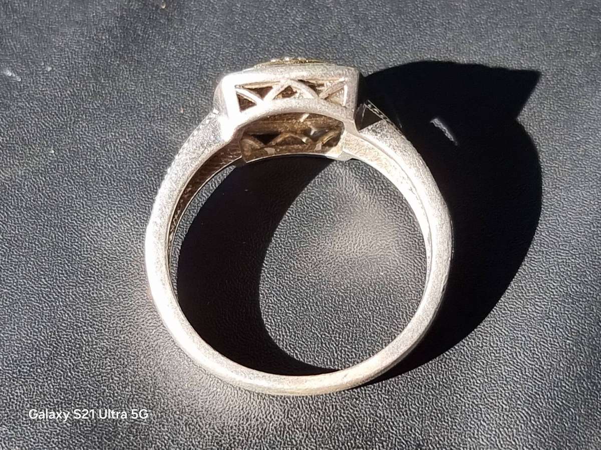 Sterling Silver & Gold Two-Tone Ring with Sparkling Diamond Accent Style Design ( Genuine Silver.)