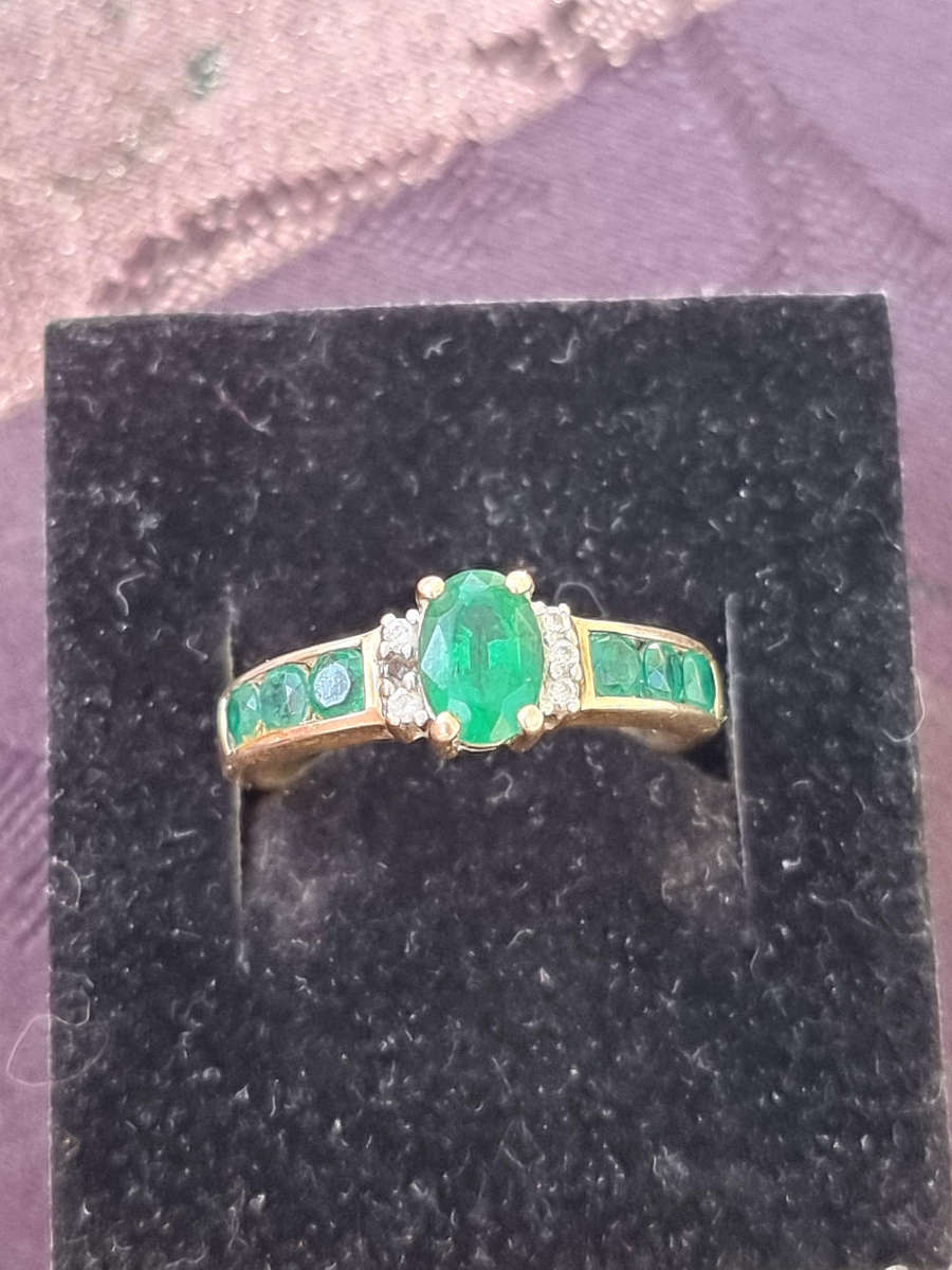 "GENUINE" Emerald and Diamond Dress Ring Set in 9CT Yellow Gold (Genuine Gold)
