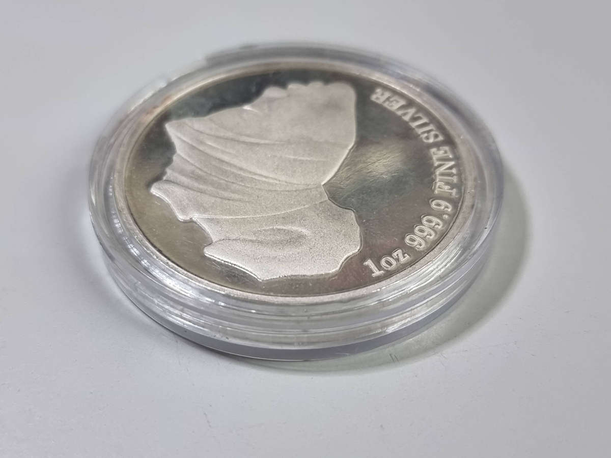 1 oz .9999 Fine Silver Ubuntu  I Am Because We Are Round in Protective Capsule