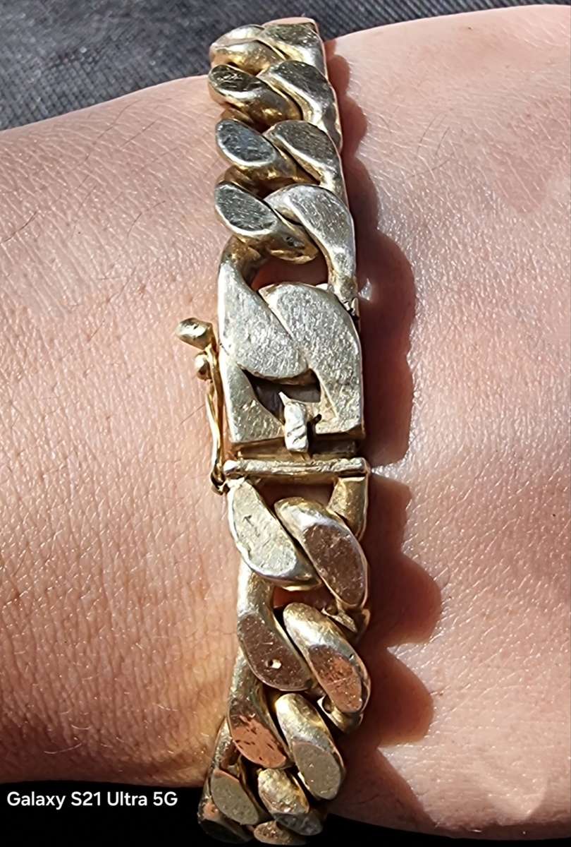 79.50 Grams "HEAVY CHUNKY MENS CURB CHAIN" Set in 925 Sterling Silver / Gold Plated