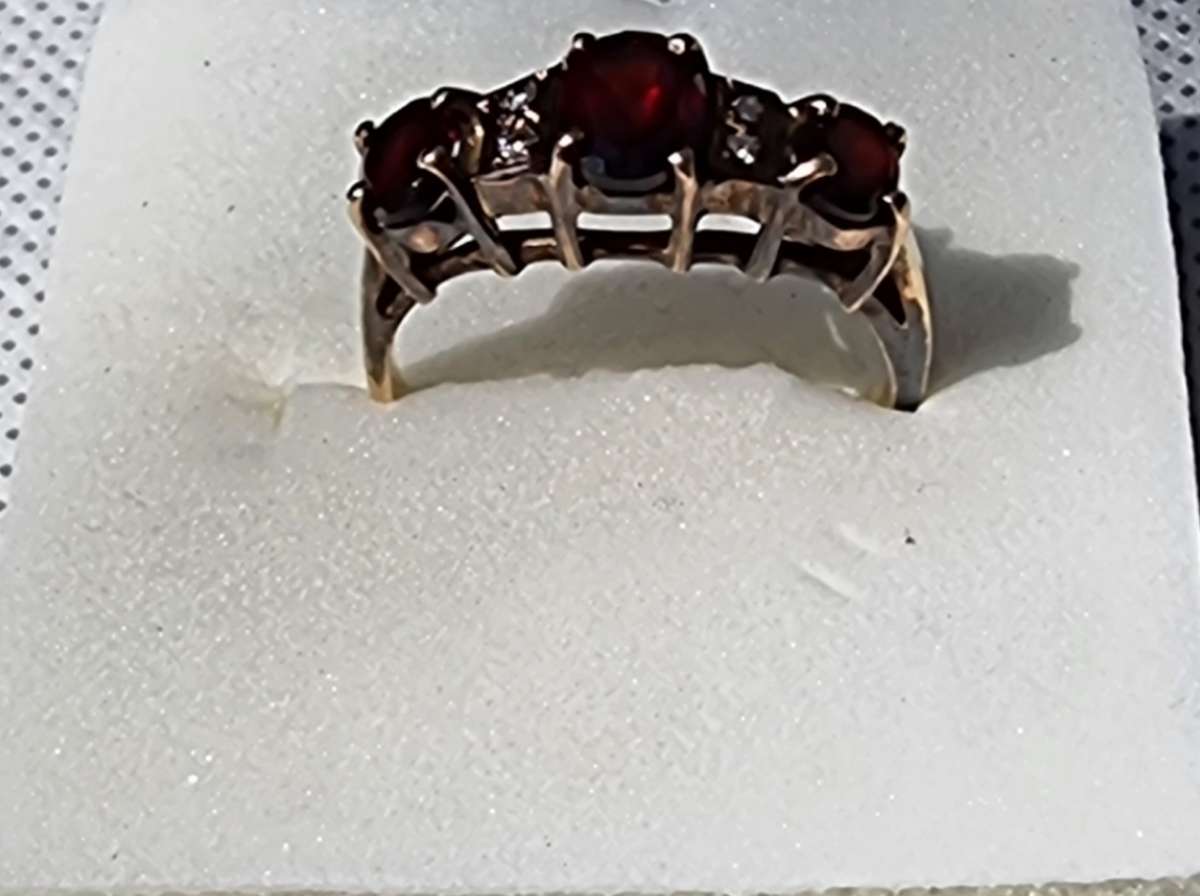 9ct Yellow Gold Garnet Engagement Ring