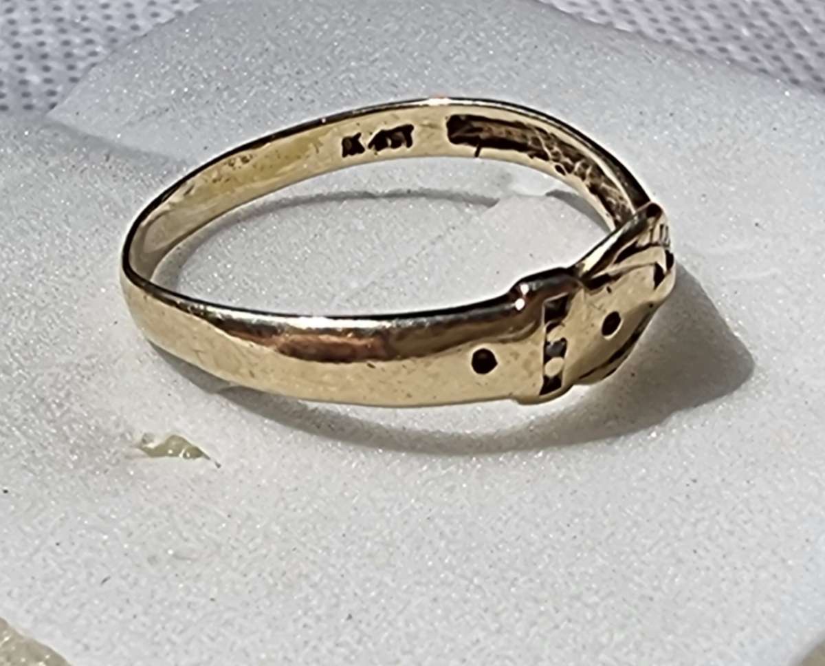 "BELT BUCKLE RING" 9CT Yellow Gold Pinky Ring. ( Genuine Gold. )