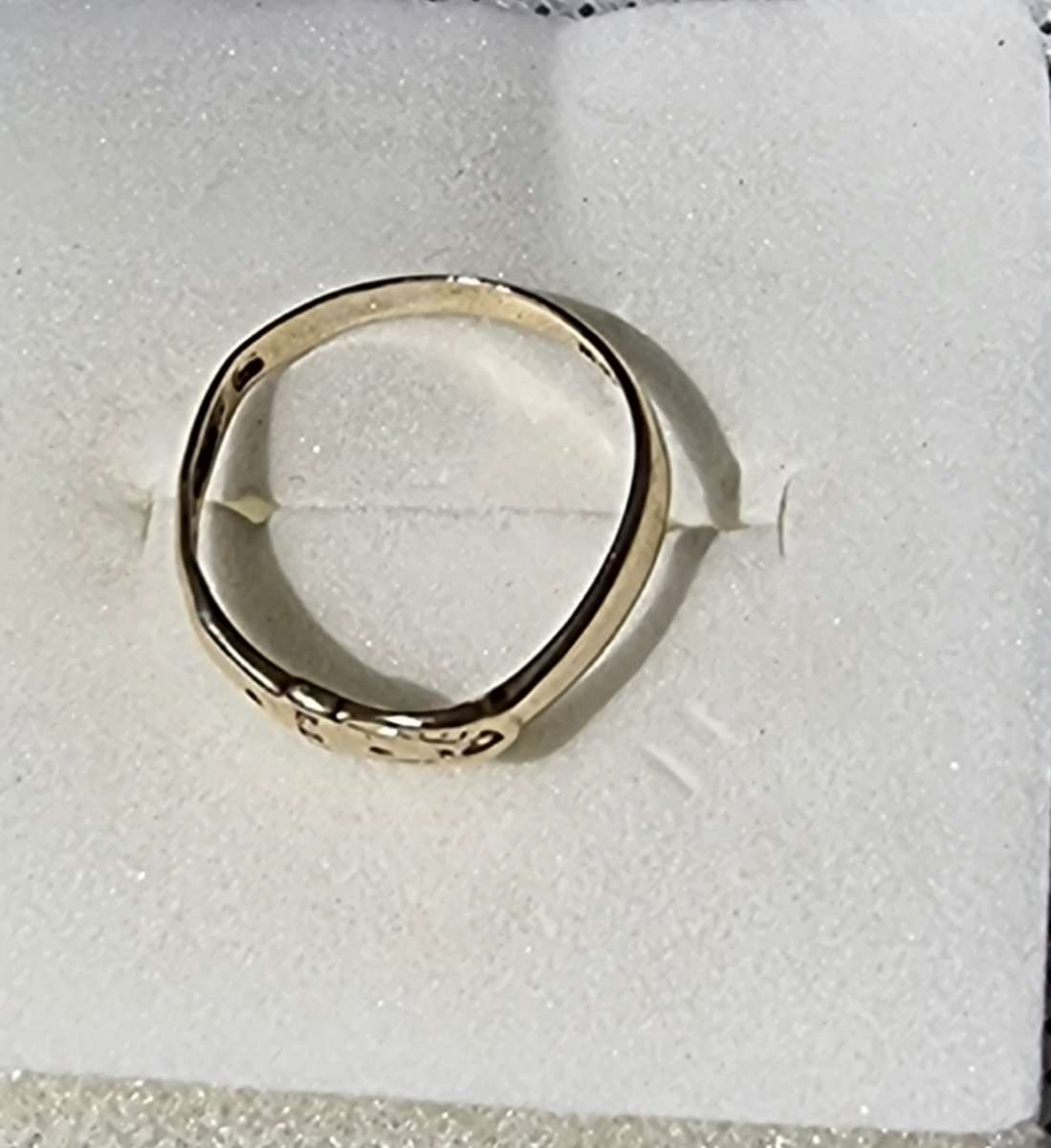 "BELT BUCKLE RING" 9CT Yellow Gold Pinky Ring. ( Genuine Gold. )