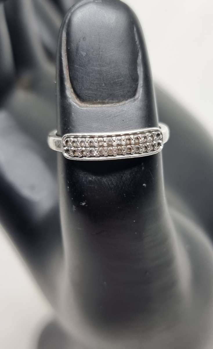 "ART DECO" CZ Stacking 925 Sterling Silver Ring.  ( Genuine Silver.)
